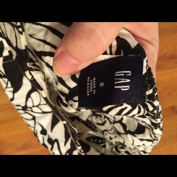 Gap black/white floral dress linen/cotton - Picture 3 of 3